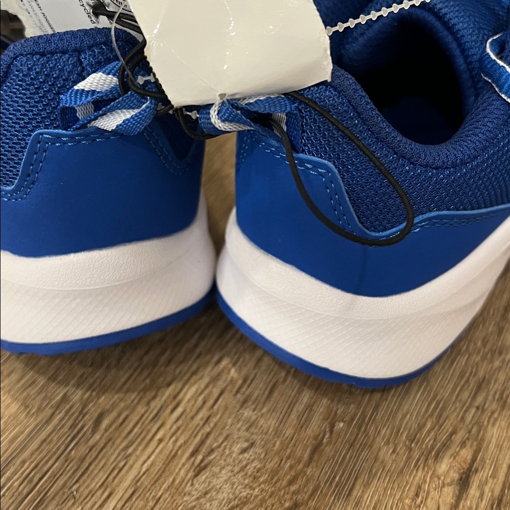 Athletic Works Blue sneakers kids size 1 - Picture 3 of 4